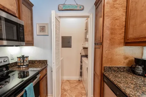 7000 Seawall Boulevard 114 Galveston TX 77551