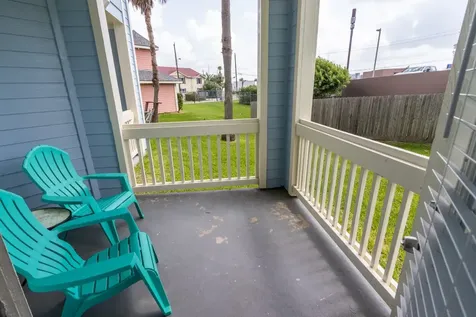 7000 Seawall Boulevard 114 Galveston TX 77551