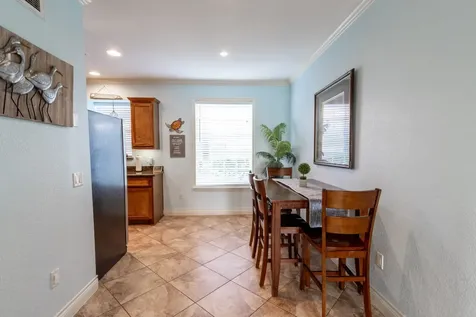 7000 Seawall Boulevard 114 Galveston TX 77551