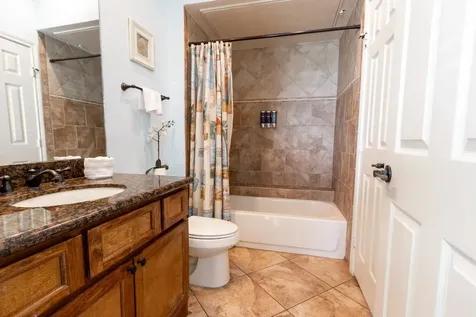 7000 Seawall Boulevard 114 Galveston TX 77551