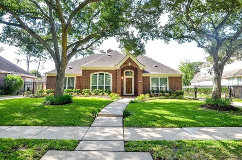 15814 El Dorado Oaks Drive Houston TX 77059