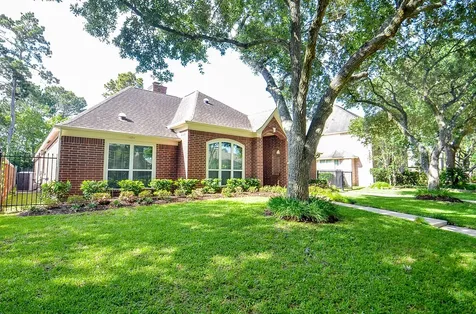 15814 El Dorado Oaks Drive Houston TX 77059