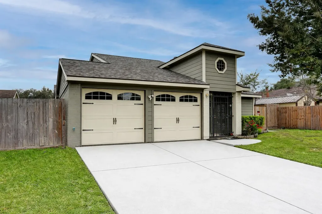 1306 Mimosa Road Missouri City TX 77489