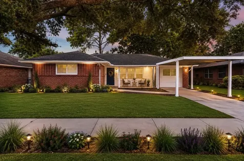 4717 Chrystell Lane Houston TX 77092