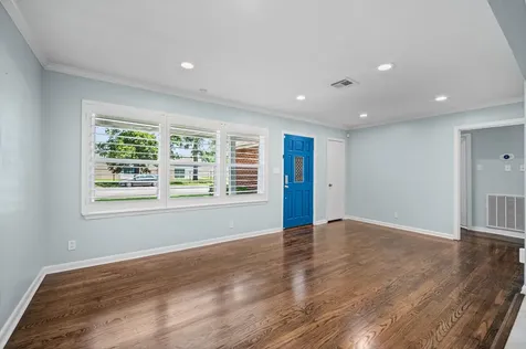 4717 Chrystell Lane Houston TX 77092