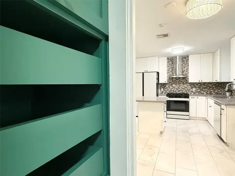 4717 Chrystell Lane Houston TX 77092
