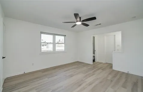 1888 Saxony Lane Houston TX 77058