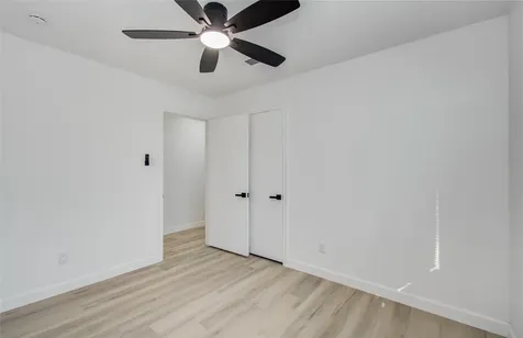 1888 Saxony Lane Houston TX 77058