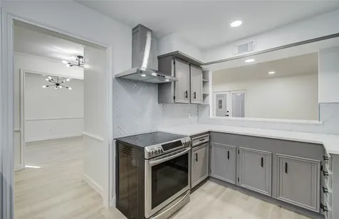 1888 Saxony Lane Houston TX 77058