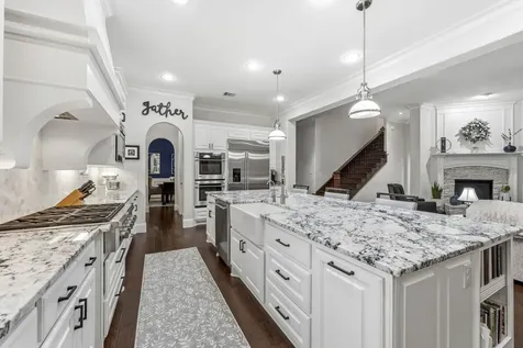 15 N Shasta Bend Circle The Woodlands TX 77389