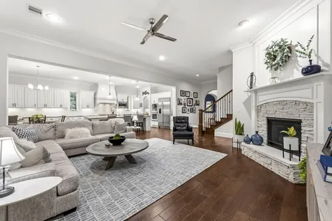 15 N Shasta Bend Circle The Woodlands TX 77389