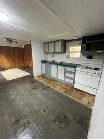 284 Don Reily Drag Livingston TX 77351