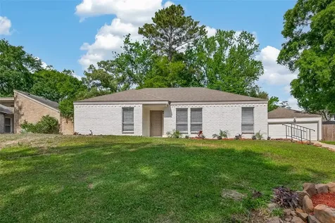 3907 Holly Green Court Houston TX 77339