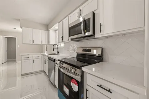 3907 Holly Green Court Houston TX 77339