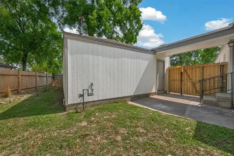 3907 Holly Green Court Houston TX 77339