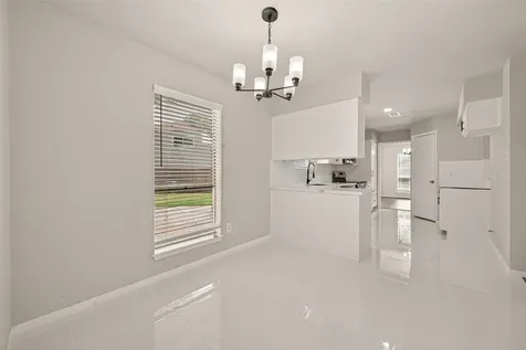3907 Holly Green Court Houston TX 77339