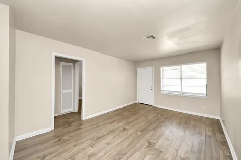 1320 Griffin Street 4 Houston TX 77009