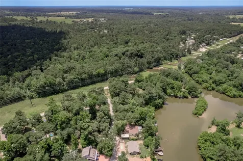 109 Hill Top Road Huntsville TX 77320