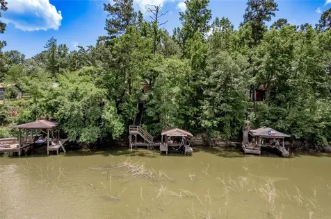 109 Hill Top Road Huntsville TX 77320