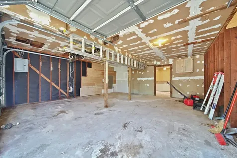 7115 Roswell Street Houston TX 77022