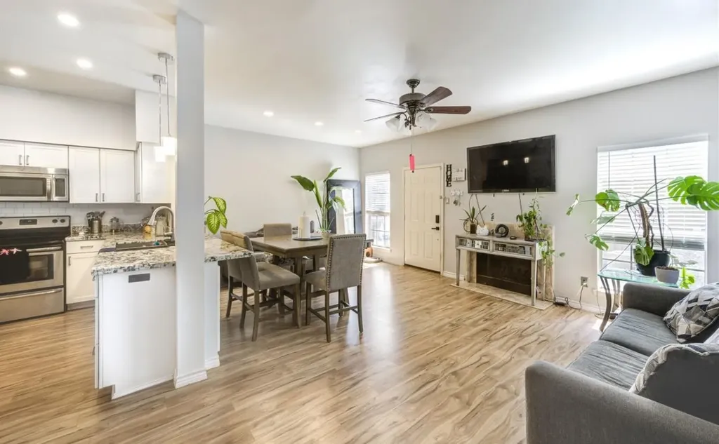 3800 Tanglewilde Street 803 Houston TX 77063