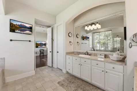 223 S Bauer Point Circle Spring TX 77389