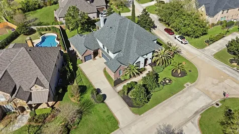 223 S Bauer Point Circle Spring TX 77389