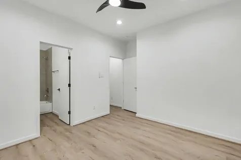 203 Danna Lane A Houston TX 77009