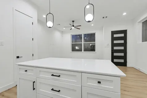 203 Danna Lane A Houston TX 77009