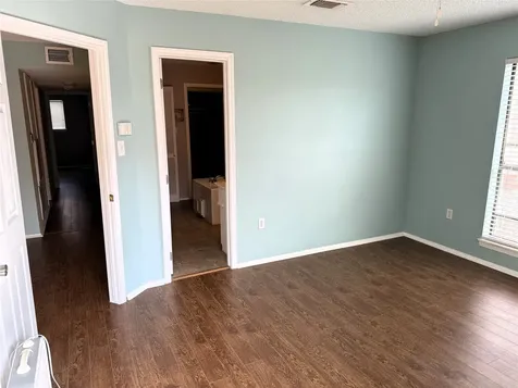 62 Evanston Street 2/5 Houston TX 77015