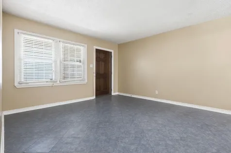 106 Barracuda Avenue Galveston TX 77550