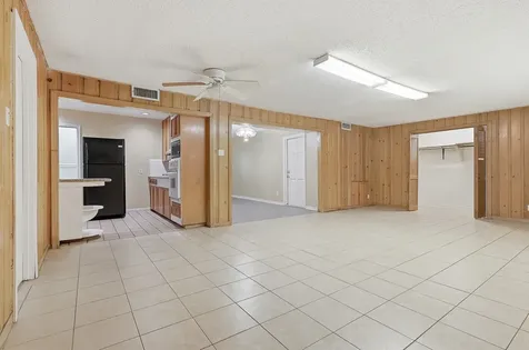 106 Barracuda Avenue Galveston TX 77550