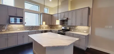 2422 Maufferd Street Houston TX 77009