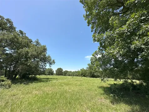 8110 N Highway 77 Lexington TX 78947