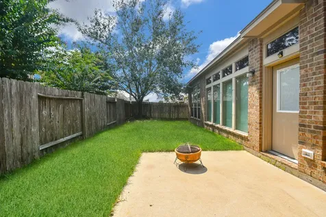 2919 Chalet Knolls Lane Katy TX 77494