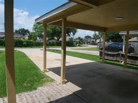 6603 Schambray Street Houston TX 77085