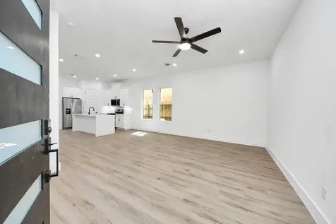 3310 Hardy Street Houston TX 77009