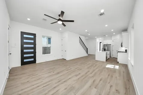 3310 Hardy Street Houston TX 77009