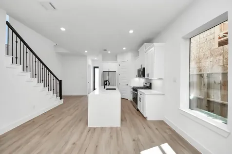 3310 Hardy Street Houston TX 77009