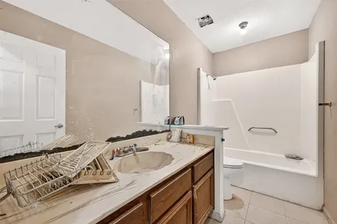 1 Shantilly Lane Bay City TX 77414