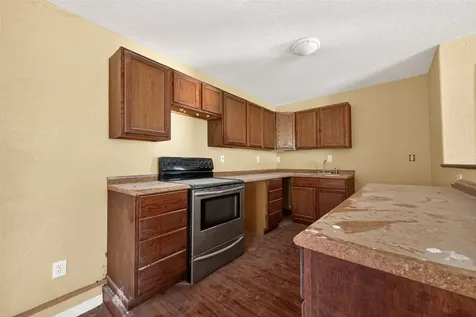 1 Shantilly Lane Bay City TX 77414