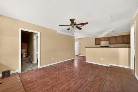 1 Shantilly Lane Bay City TX 77414