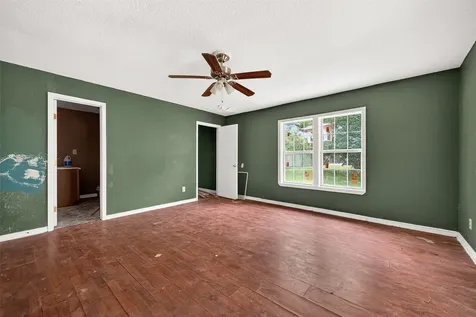 1 Shantilly Lane Bay City TX 77414