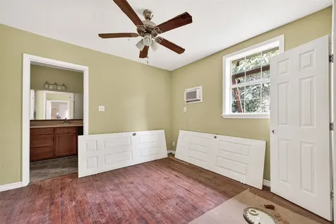 1 Shantilly Lane Bay City TX 77414