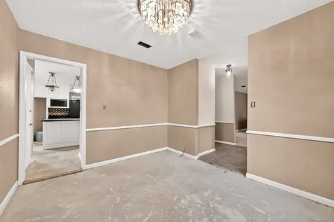 1 Shantilly Lane Bay City TX 77414