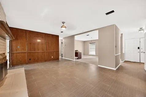 1 Shantilly Lane Bay City TX 77414