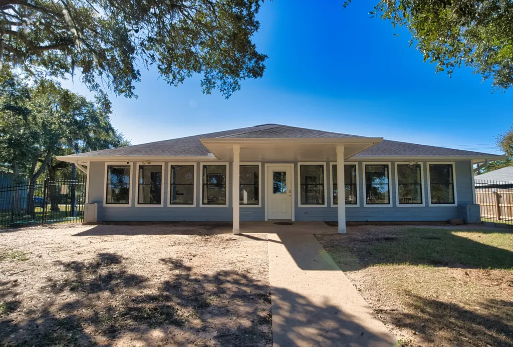 6418 County Road 659 Brazoria TX 77422