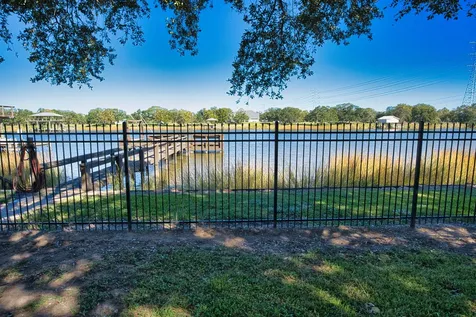 6418 County Road 659 Brazoria TX 77422