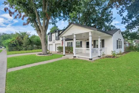 619 E Park Street Sugar Land TX 77498