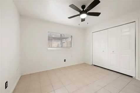 2506 Bisontine Street Friendswood TX 77546